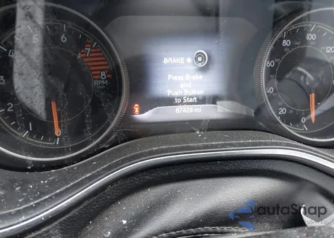 2019 Jeep Cherokee Limited 4X4 z USA, uszkodzony, nr VIN 1C4PJMDX6KD441072